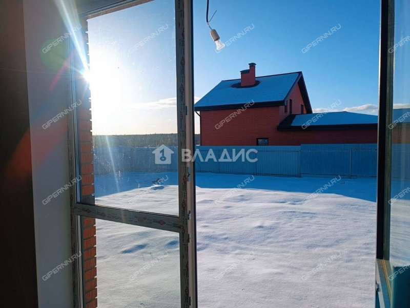 дом на улице Речная деревня Карабатово