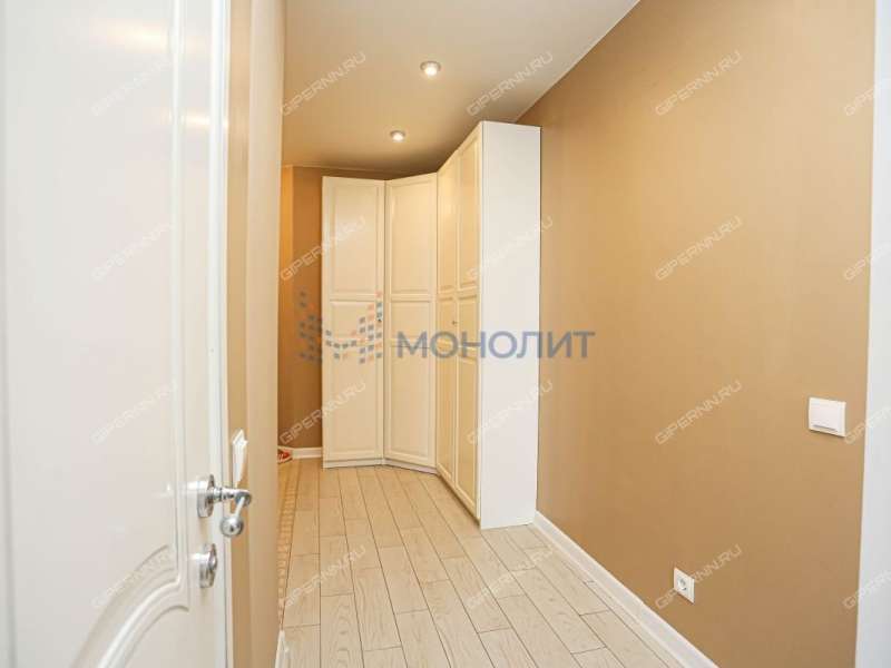 двухкомнатная квартира на улице Германа Лопатина дом 8