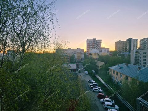 2-komnatnaya-ul-uglova-d-6 фото