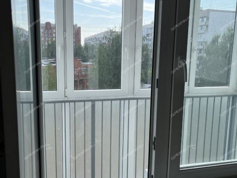 4-komnatnaya-ul-vasileva-d-31a фото