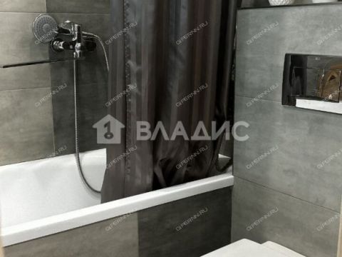 2-komnatnaya-ul-burnakovskaya-d-79 фото