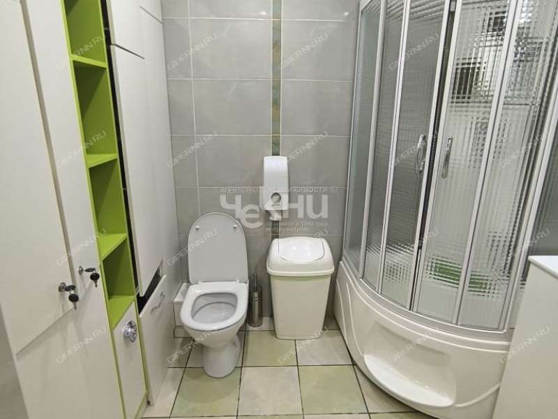 помещение под помещение свободного назначения на улице Звездинка