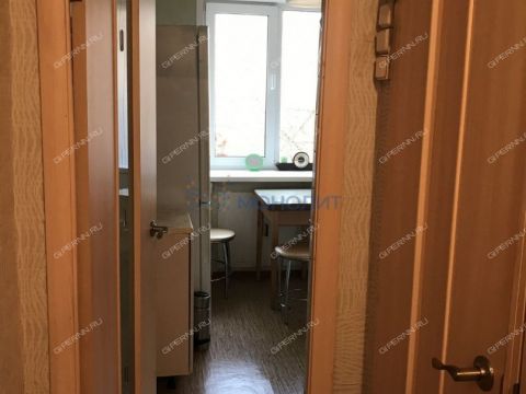 2-komnatnaya-ul-melnikova-pecherskogo-d-9 фото