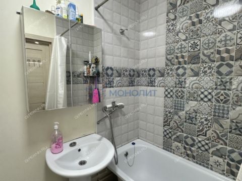 3-komnatnaya-prosp-korablestroiteley-d-50-k2 фото