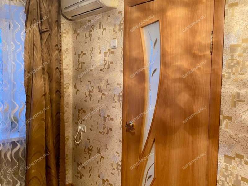 трёхкомнатная квартира на проспекте Героев дом 41