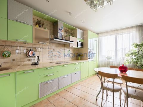 3-komnatnaya-ul-rodionova-d-165-k9 фото