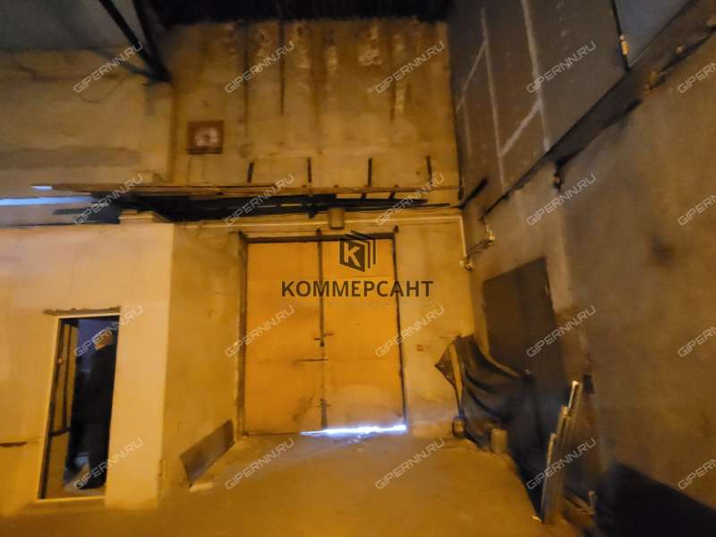 помещение под склад на Памирской улице