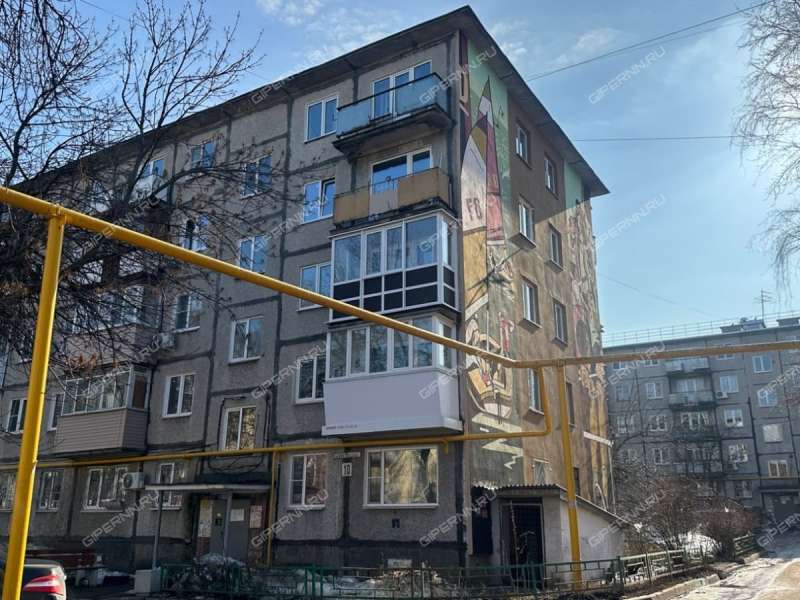 двухкомнатная квартира на Суетинской улице дом 10