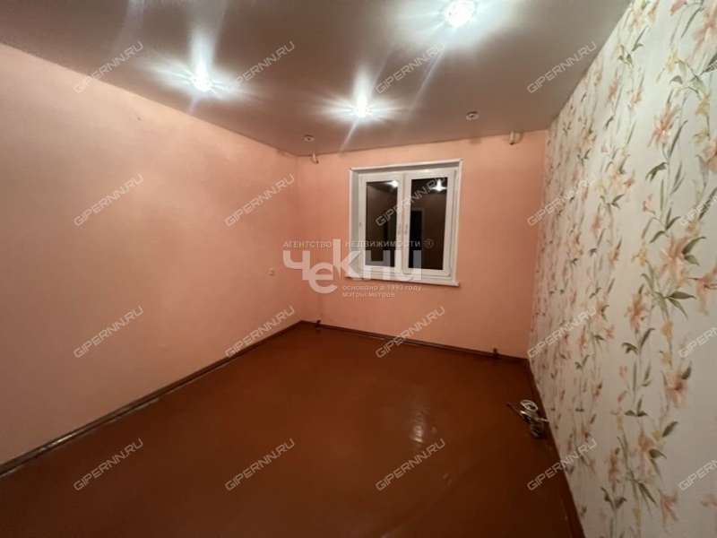 трёхкомнатная квартира на улице Дружаева дом 5