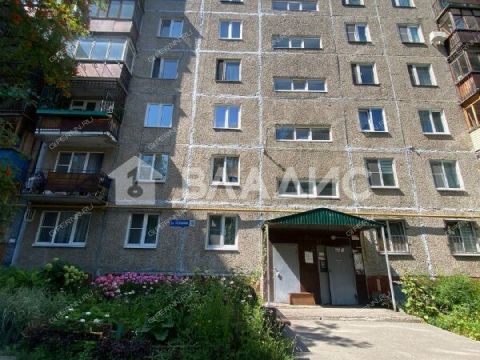 3-komnatnaya-ul-tropinina-d-10 фото