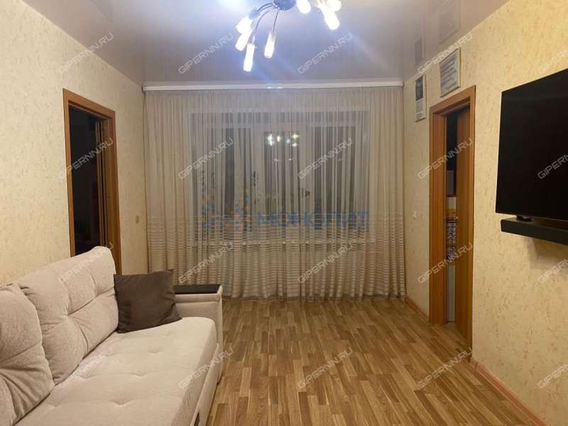 трёхкомнатная квартира на Большой Покровской улице дом 93