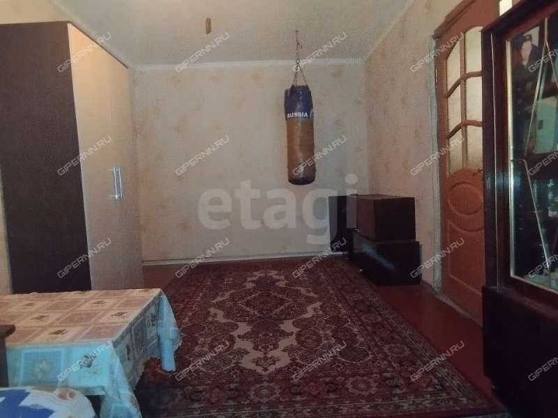 трёхкомнатная квартира на Московском шоссе дом 84а