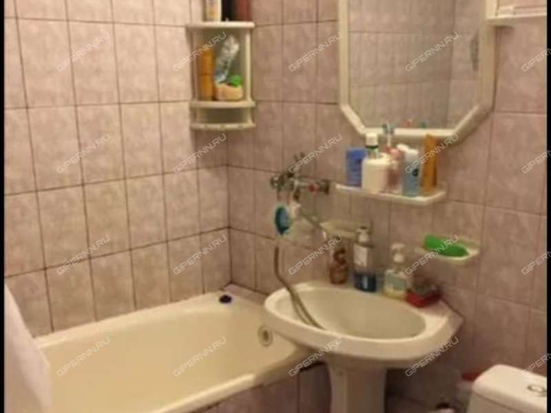 однокомнатная квартира на улице Пермякова дом 42