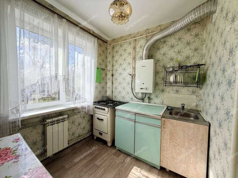 двухкомнатная квартира на улице Лескова дом 62