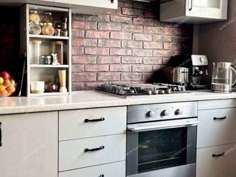 2-komnatnaya-ul-krasnodoncev-d-13 фото