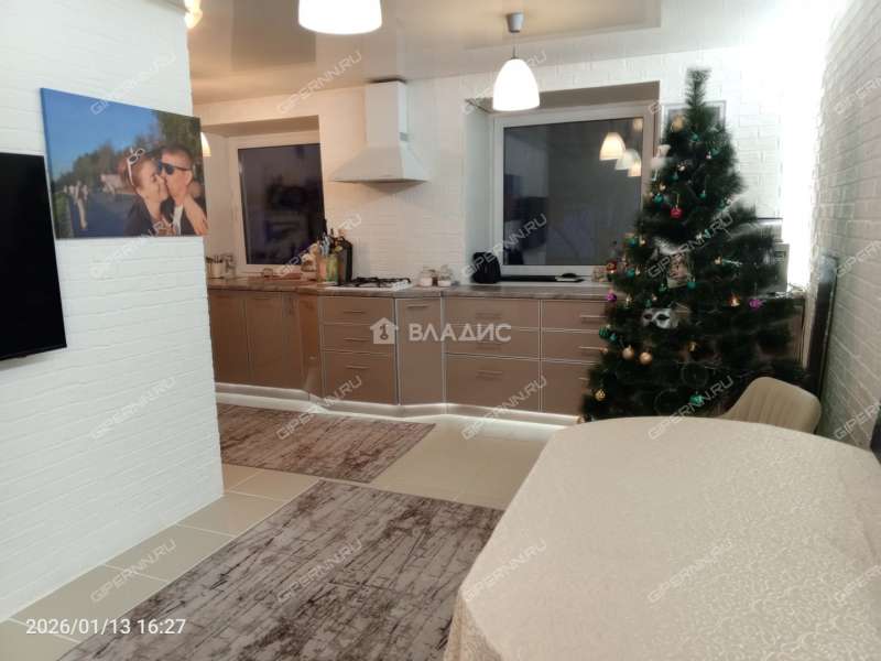 трёхкомнатная квартира на улице Черняховского дом 5А