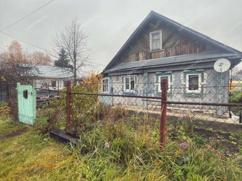 дом на улице Володарского Красная Горка сп