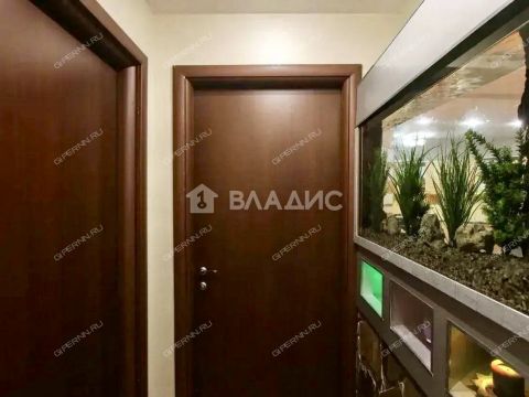 3-komnatnaya-ul-nevzorovyh-d-85 фото