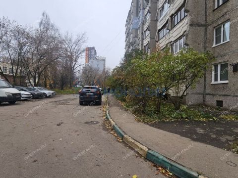 1-komnatnaya-ul-germana-lopatina-d-9a фото