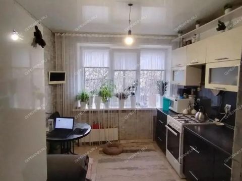 1-komnatnaya-ul-geroya-sovetskogo-soyuza-usilova-d-8 фото