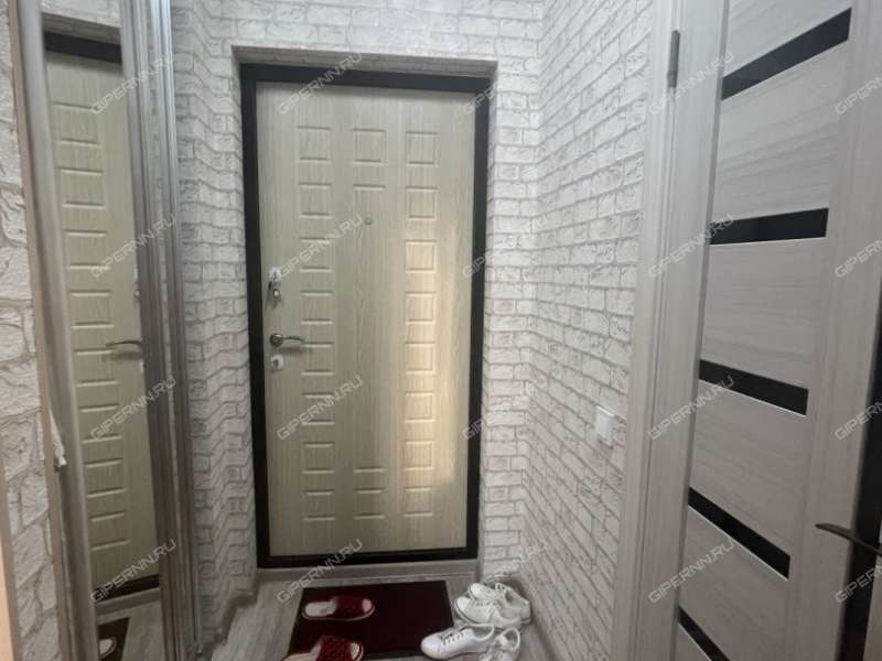 однокомнатная квартира в 6-м микрорайоне дом 36а город Кстово