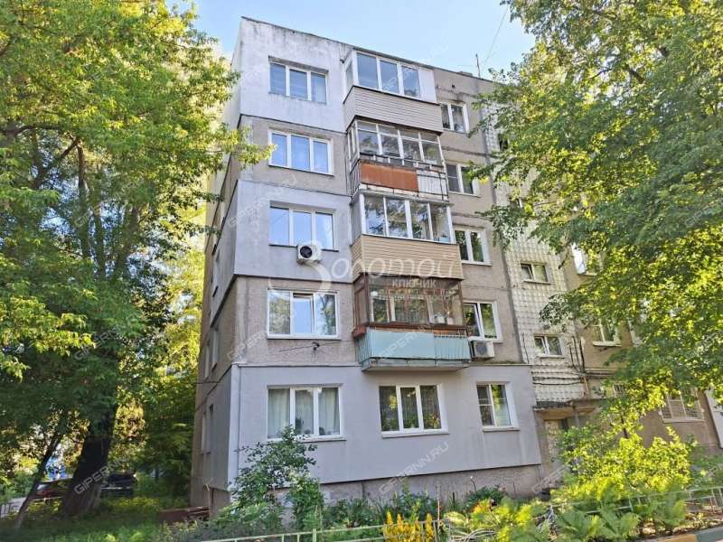 трёхкомнатная квартира на улице Дружбы дом 19 к1