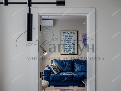 3-komnatnaya-ul-svetlogorskaya-d-6 фото