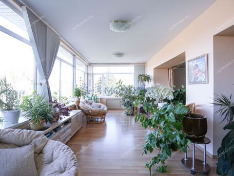 dom-ul-vali-kotika-d-10b фото