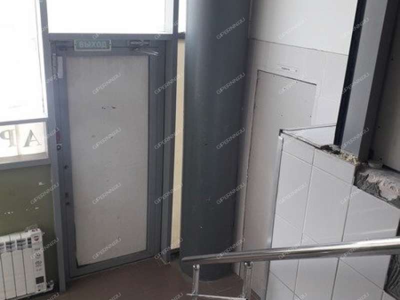 помещение под торговую площадь на улице Максима Горького