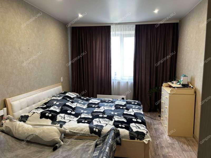 трёхкомнатная квартира на улице Мельникова дом 10