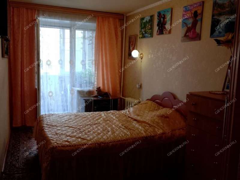 трёхкомнатная квартира на Космической улице дом 36