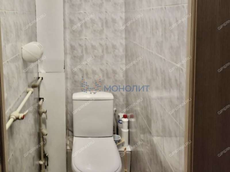 трёхкомнатная квартира в Бакинском переулке дом 1