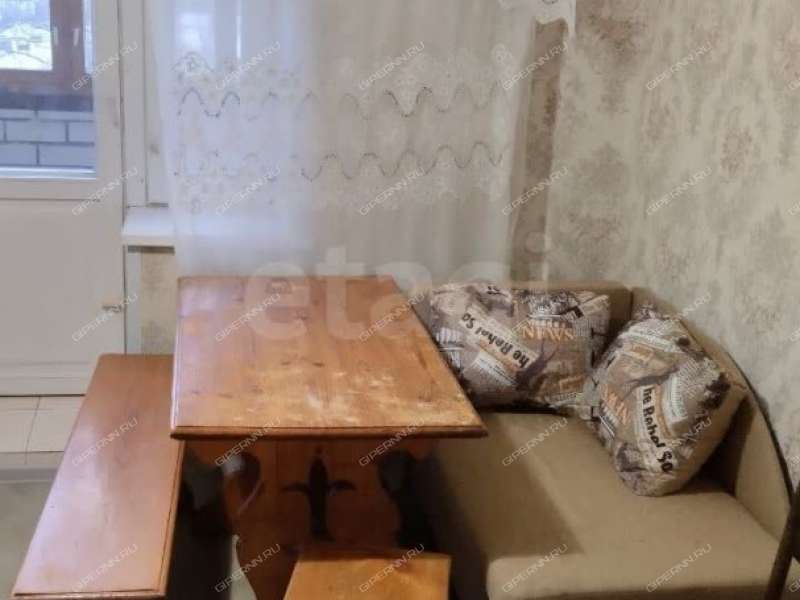 однокомнатная квартира на Кузнечихинской улице дом 37