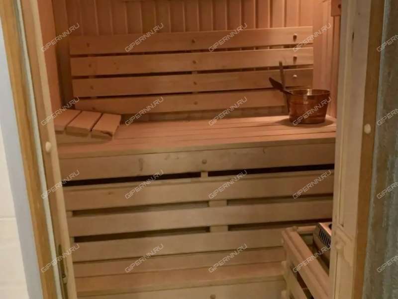 трёхкомнатная квартира на Лукерьинской улице дом 5 город Кстово