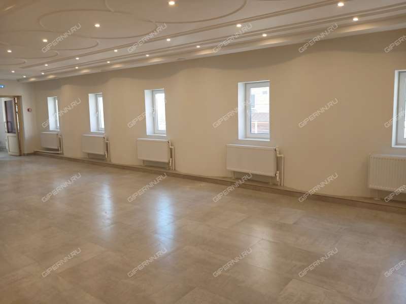 здание под торговую площадь, недвижимость под медицинские учреждения на Горной улице