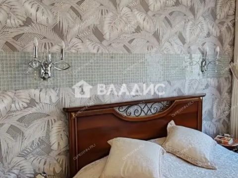 3-komnatnaya-ul-marshala-kazakova-d-8-k1 фото