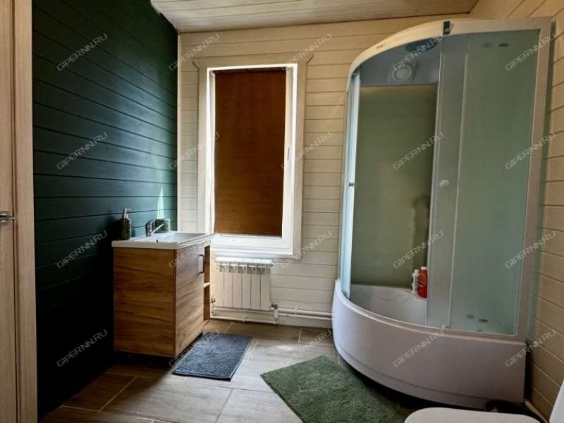 дом на улице Мира село Каменки