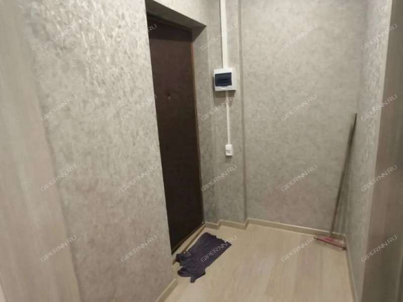 комната в доме 28 на Молодёжном проспекте