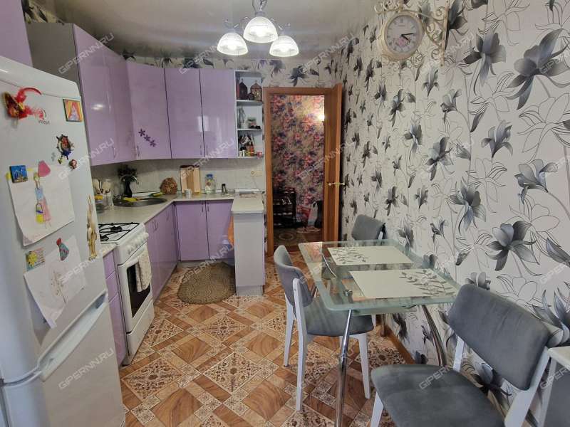 трёхкомнатная квартира на Парковой улице дом 7 город Кстово