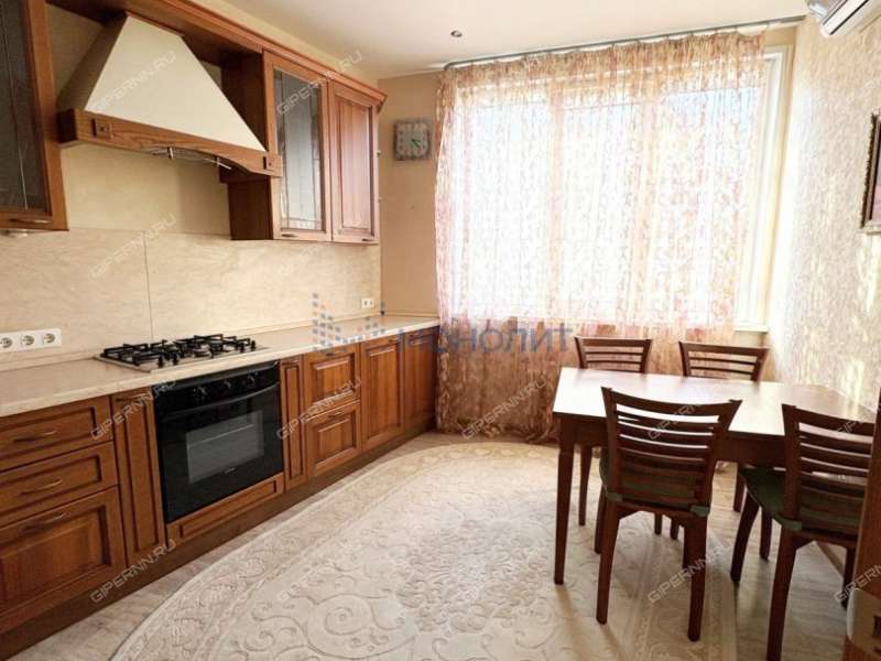 трёхкомнатная квартира на улице Маслякова дом 12А