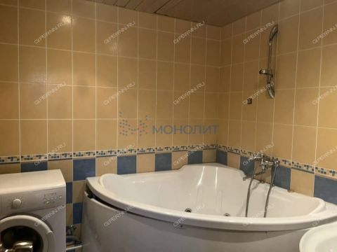 2-komnatnaya-ul-rodionova-d-193-k1 фото