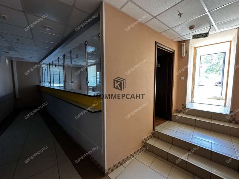 помещение под торговую площадь на улице Чаадаева