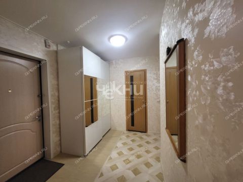 2-komnatnaya-nab-volzhskaya-d-24 фото