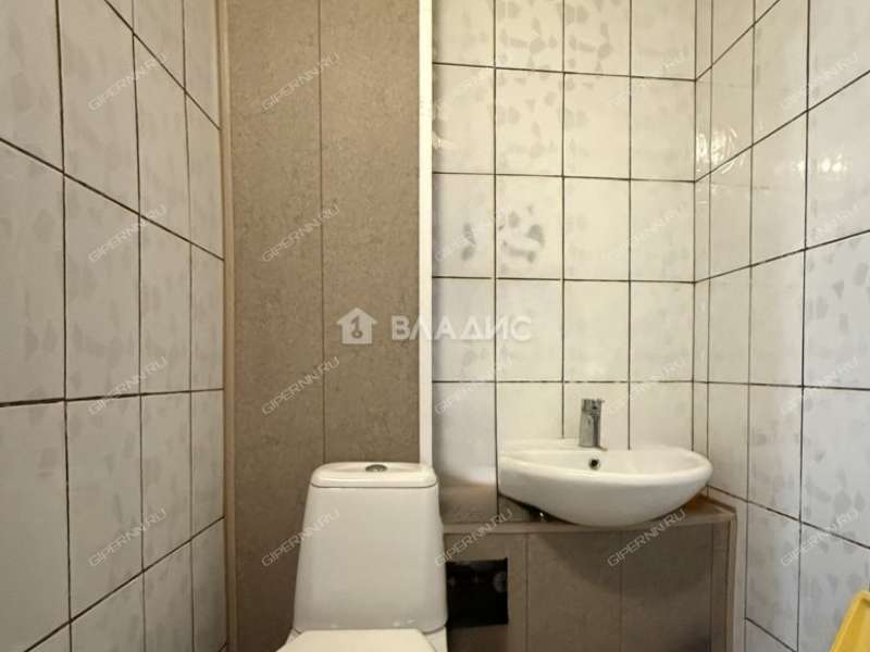 трёхкомнатная квартира на улице Максима Горького дом 152