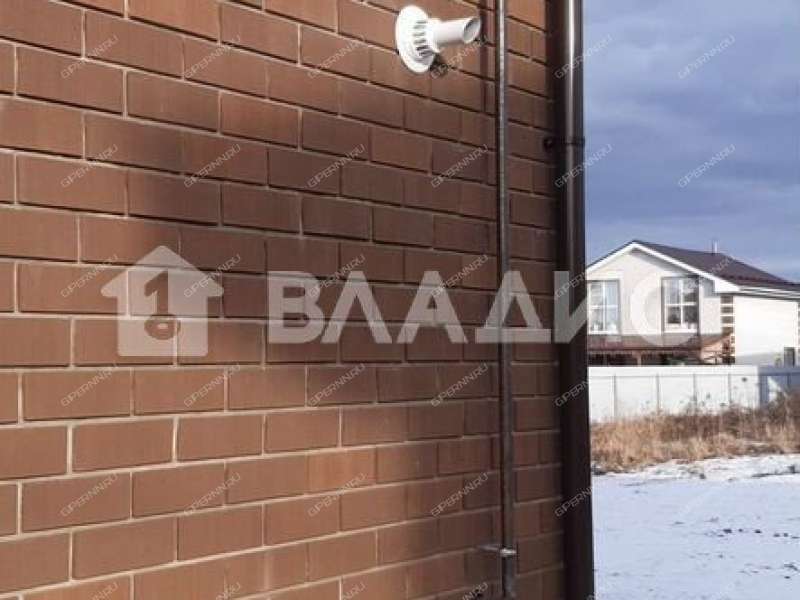 дом на улице Фруктовая село Елховка