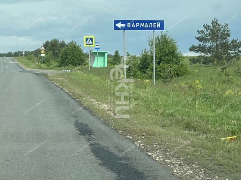 дом на улице Луговая село Вармалей